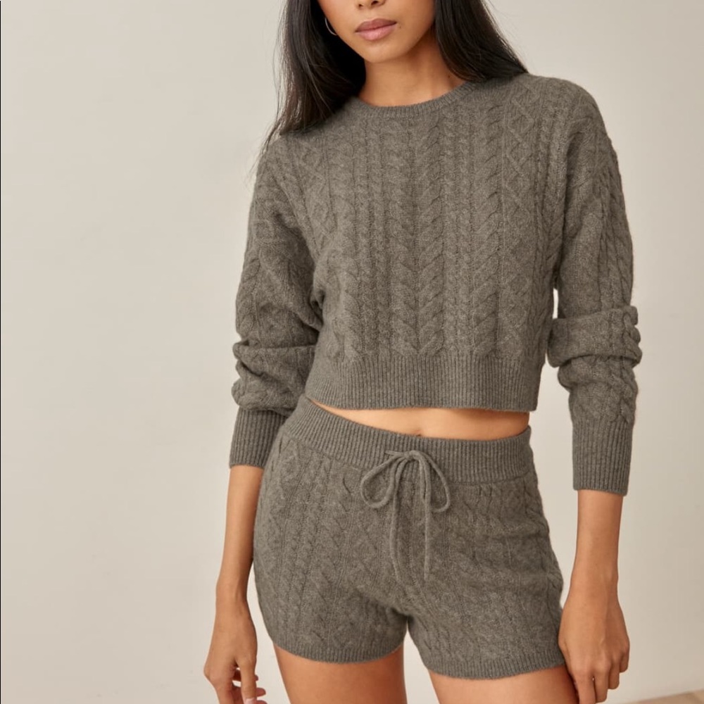 Alfio Cashmere Cable Short Set